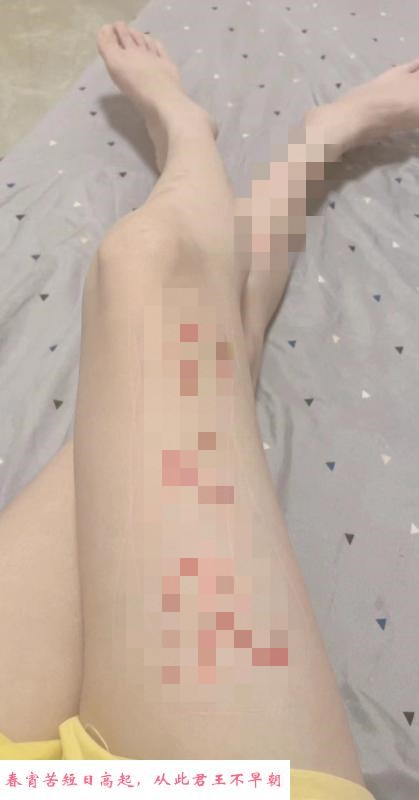 玉足妮妮 第1张