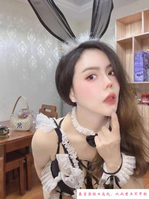 美艳性感小骚妇 第3张