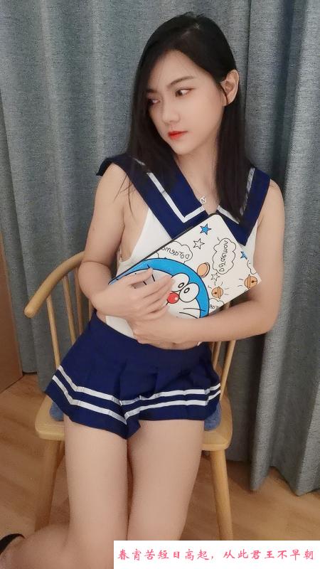 健身的小姐姐 第1张