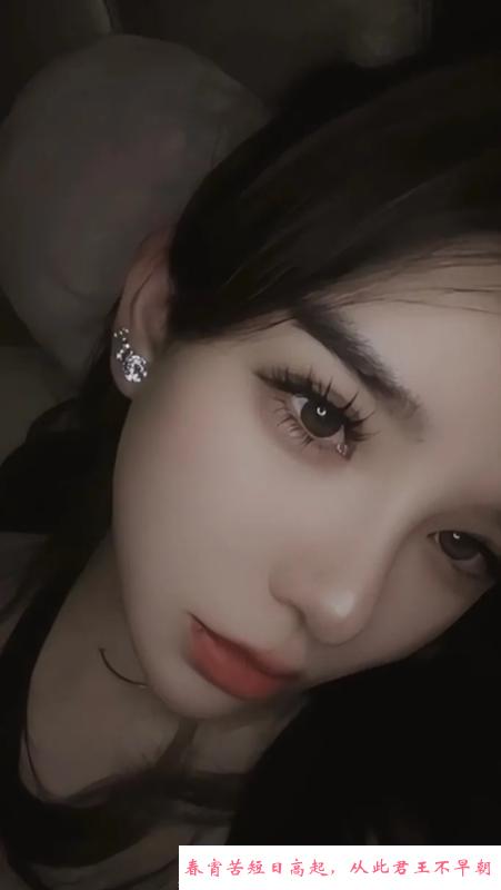 大连做医美的小骚货 第1张
