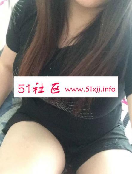 昨天晚上操了一个胖妹胸超大 第1张