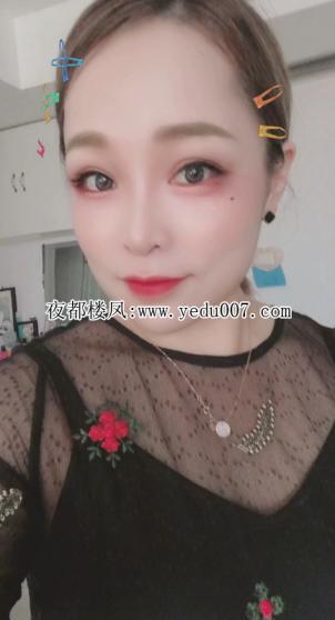 体验身材超好的风骚美女 第2张