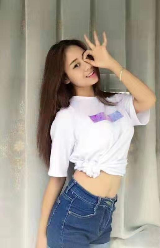 成都成都出差龙泉驿酒店偶遇初恋女友感觉的妹子 第1张