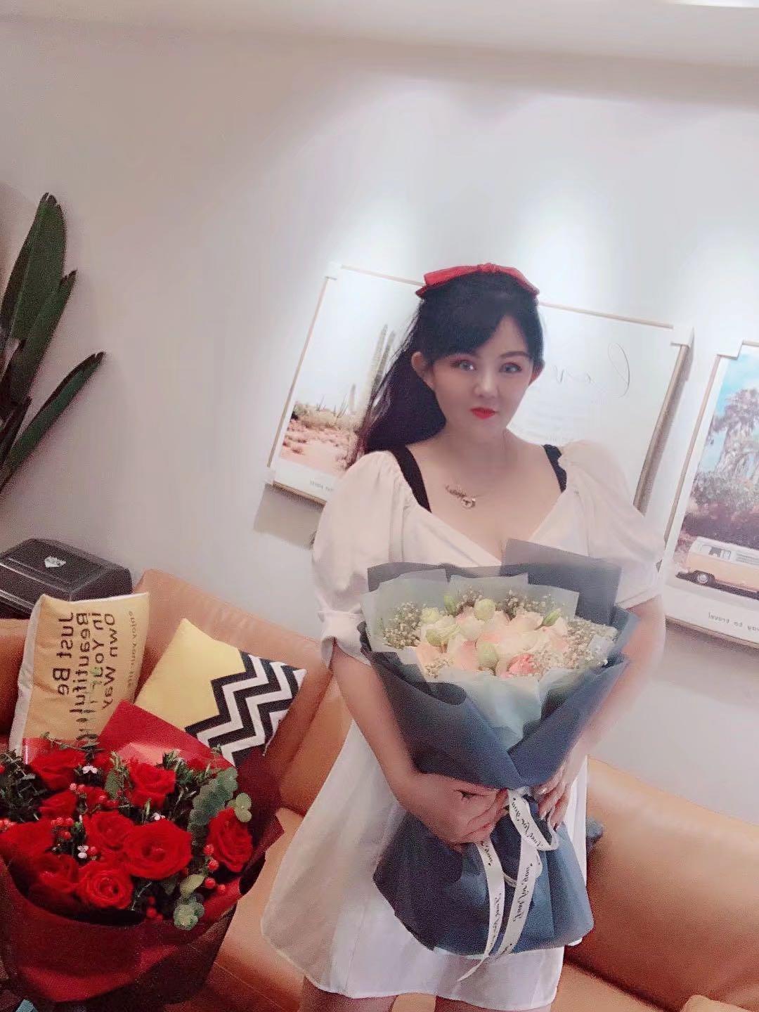 2020年12月5温婉贤惠的南山妹子 第2张