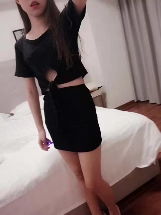 佛山南海刚满18岁小女孩 第2张