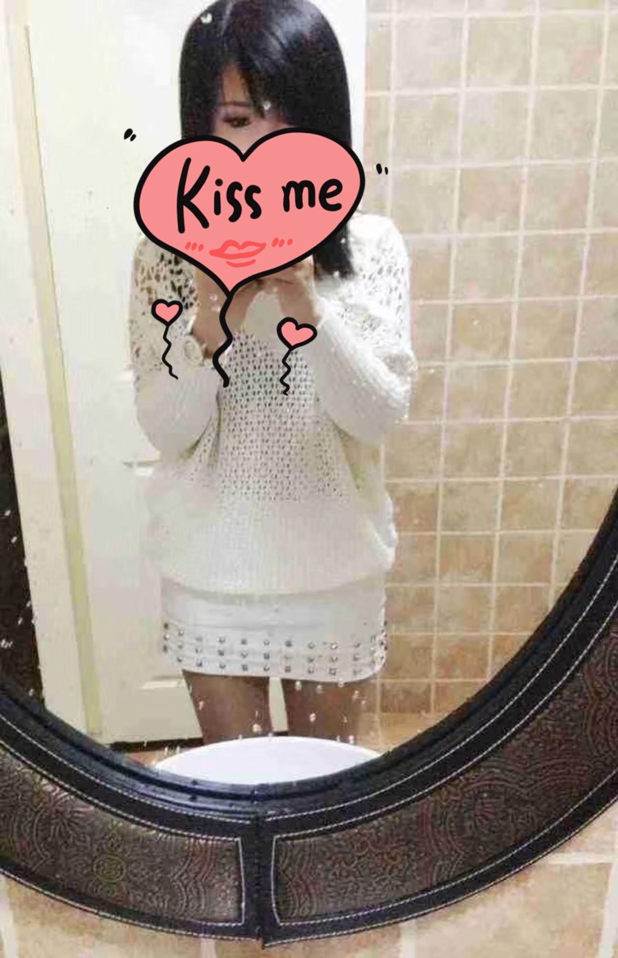 宁波鄞州区漂亮妹子 第1张