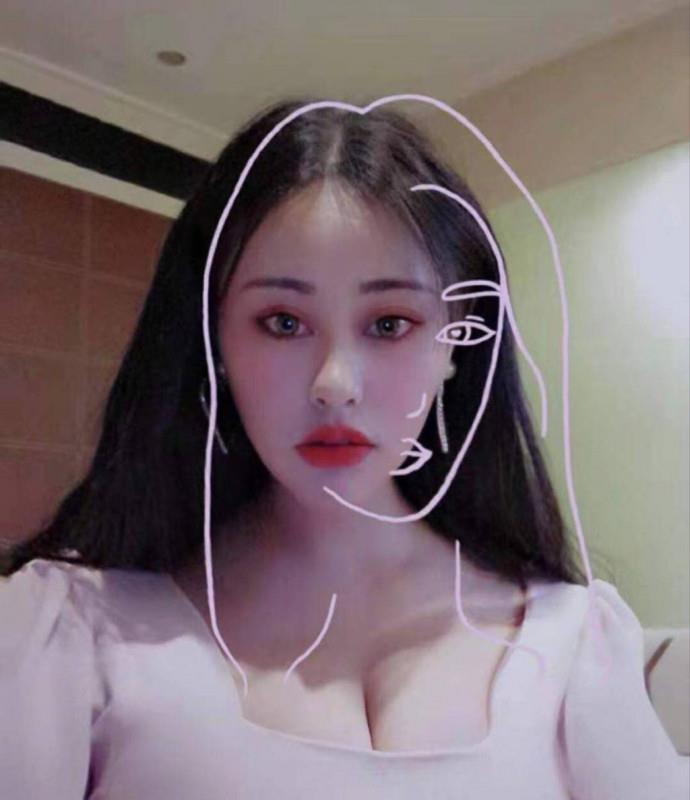 城阳大胸美女 第2张