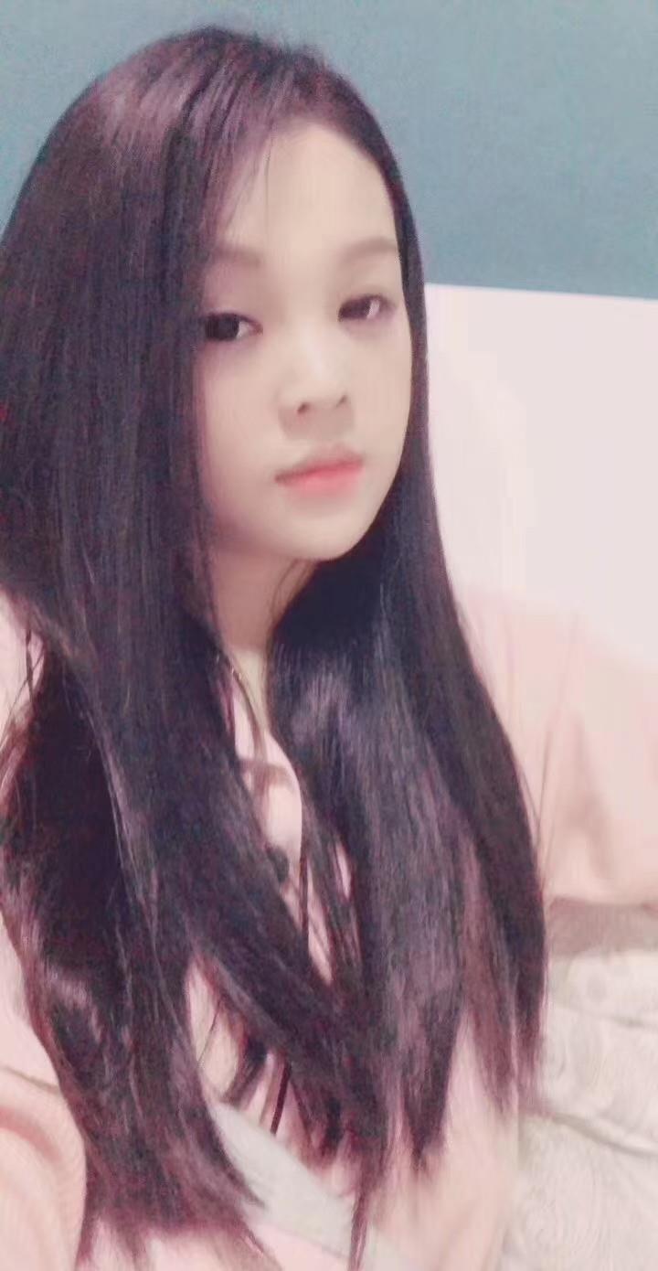 江宁万达美少女 第1张