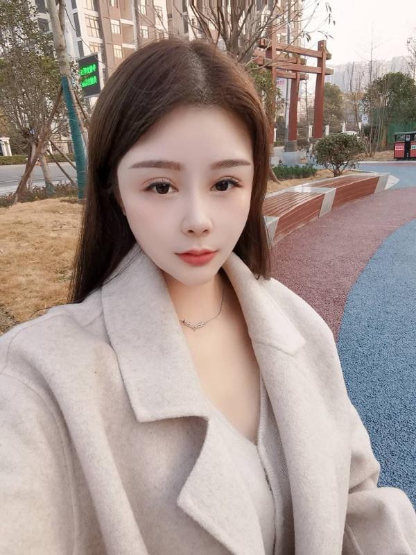 颜值服务很好的小姐姐 第1张