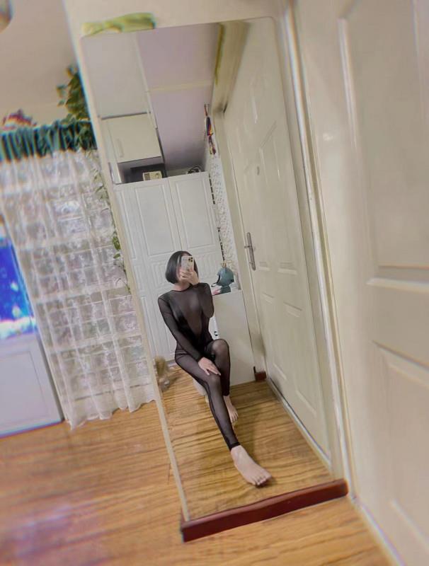 丰台人妖美女 第2张