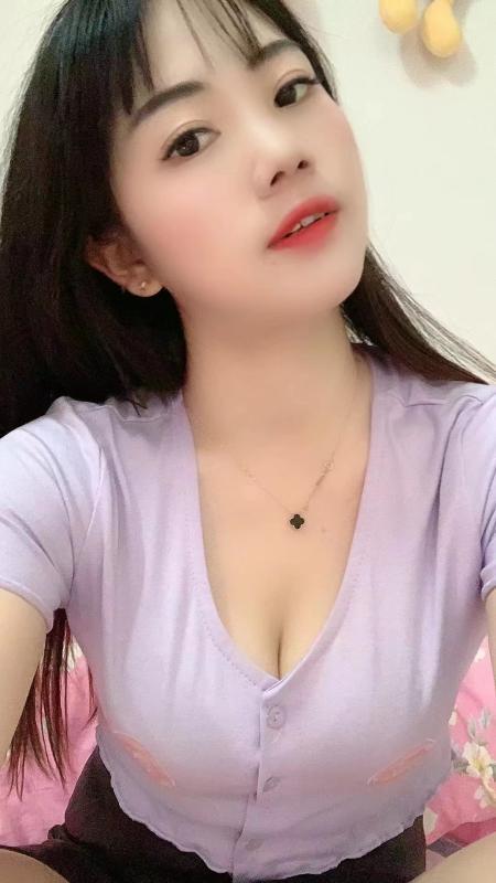 天河嫩妹依依 第1张