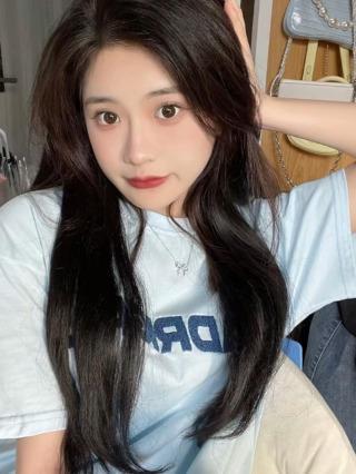 铜锣湾性感黑丝妹妹 第2张