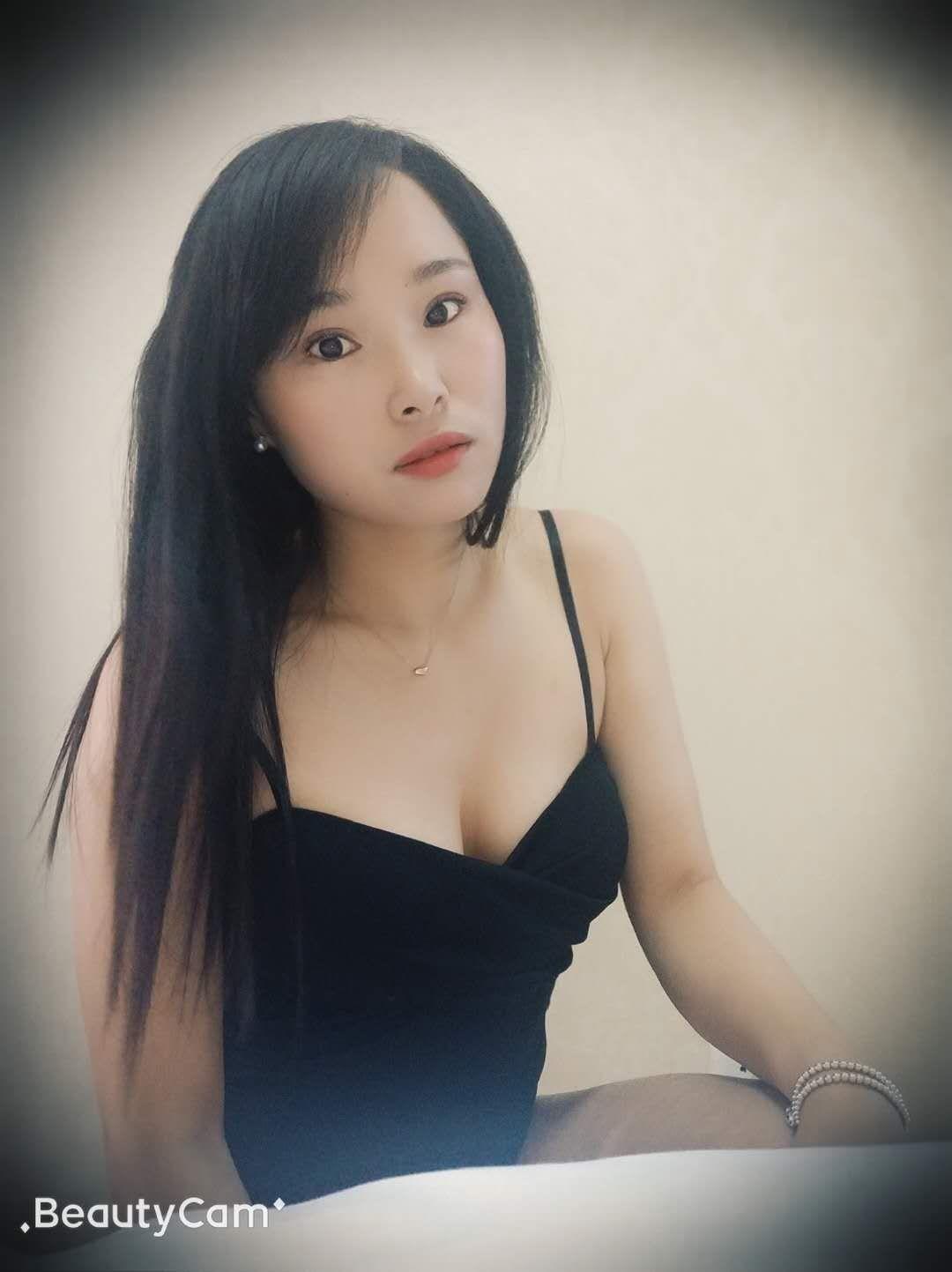 北市区小骚妇，身材很棒，去体验吧 第2张