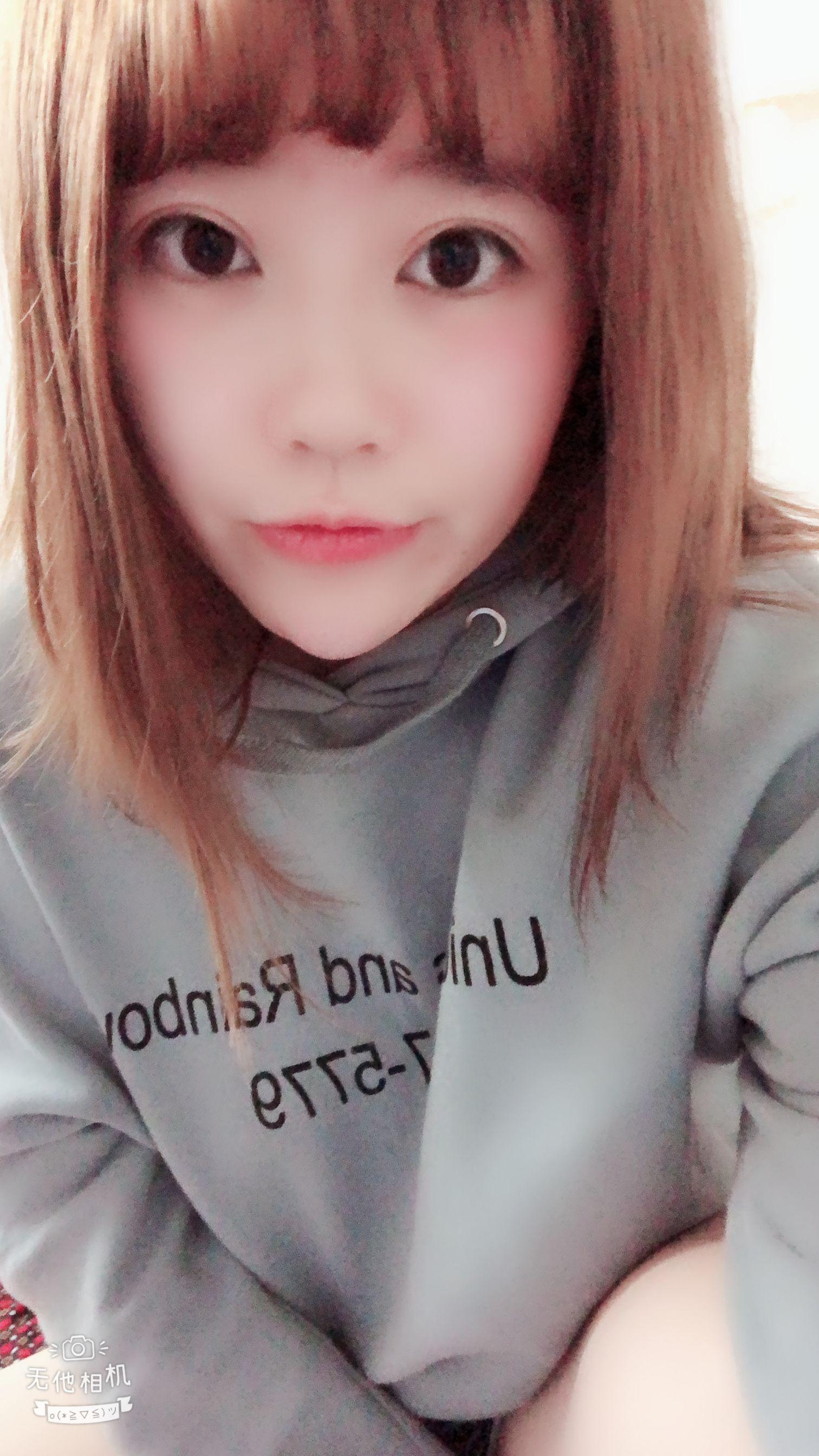 大胸嫩妹，骚逼流水超爽 第3张