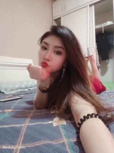 验证芝罘漂亮妹子,眼神意乱神迷,都被我操软了 第2张