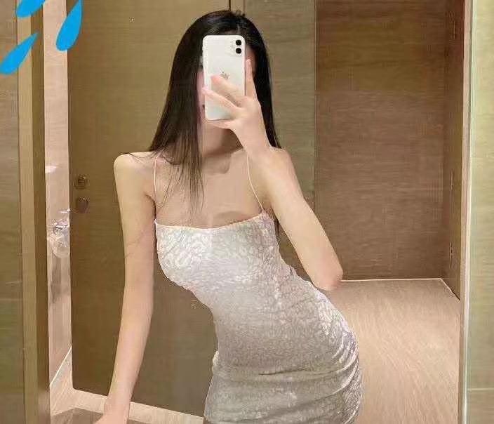 高新区妹子 第1张