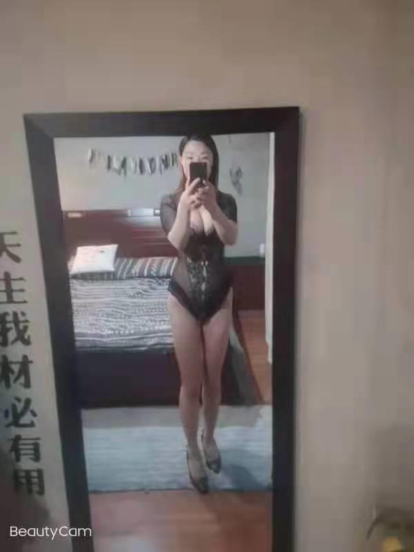 姑苏皮肤白皙光滑的少妇泻火 第2张