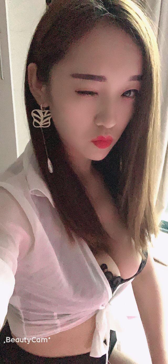 循礼门妹子 第1张