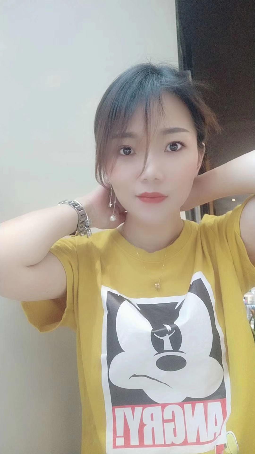 五官精致身材完美价格小贵 第3张